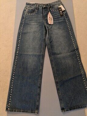 Women's Studded Straight Jeans